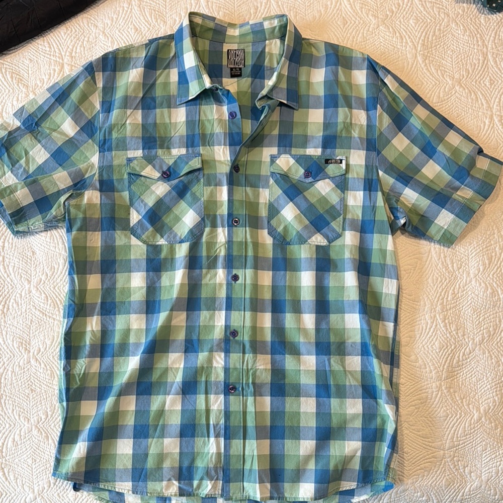 Volcom Light Blue and Green Plaid Short-Sleeve Men’s Shirt